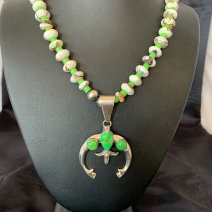 Navajo Green Turquoise Gaspeite Spiny Oyster Necklace Naja Pendant | Sterling Silver | 22" | 10523