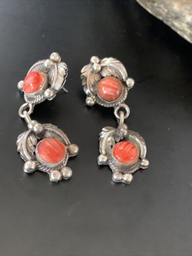 Southwestern Navajo Red Spiny Oyster Dangle Earrings | Sterling Silver | Authentic Native American Handmade | 16577