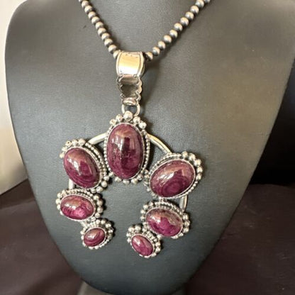 Navajo Purple Spiny Oyster Naja Pendant Necklace | Sterling Silver | Native American Handmade | 16101