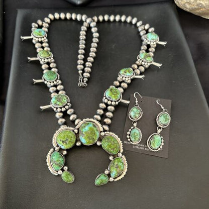 Green Sonoran Gold Turquoise Sterling Silver Squash Blossom Necklace Pendant | Navajo | 17207