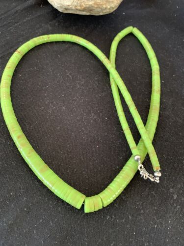 Navajo Green Gaspeite Stabilized Graduated Necklace | Sterling Silver | Authentic Native American | 32" | 00214
