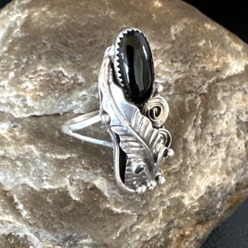 Navajo Black Onyx Ring | Sterling Silver | Sz 7.5 | Authentic Native American Handmade | 15406