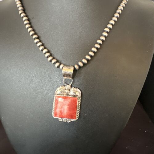 Navajo Red Spiny Oyster Pendant Necklace | Sterling Silver | Authentic Native American Handmade | 16147