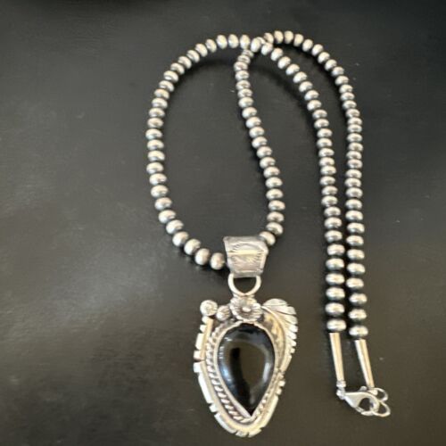 Navajo Pearls Black Onyx Necklace | Sterling Silver | Authentic Native American Handmade | 16130