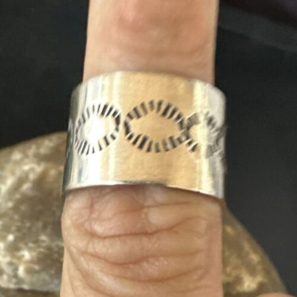 Navajo Stamped Wide Band Ring | Sterling Silver | Sz 7 | Authentic Native American Handmade | 14999 - Masha USA