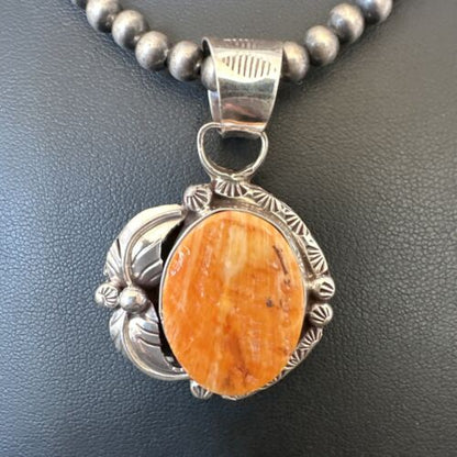 Women's Orange Spiny Oyster Pendant | Navajo Pearls Sterling Silver Necklace 21" | 16555