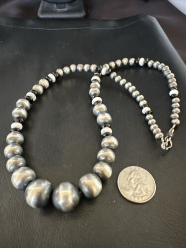 Navajo Pearls Graduated Sterling Silver Black Onyx White Bead Necklace 24" | Handmade Jewelry | 17584 | 17584