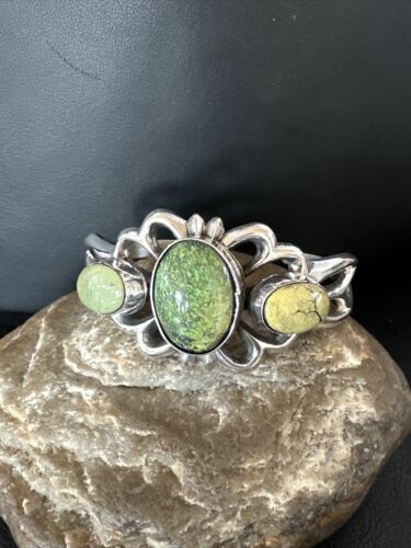 Navajo Green Turquoise Cuff Bracelet | Sterling Silver Tufa Cast | Authentic Native American Handmade | 16787