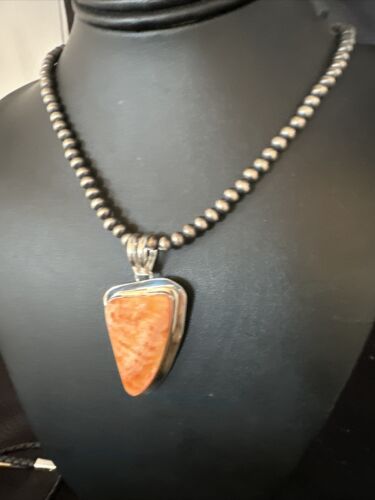 Navajo Pearls Orange Spiny Oyster Necklace Pendant | Sterling Silver | Authentic Native American Handmade | 15003