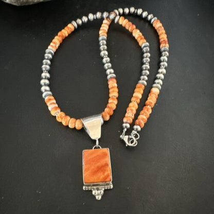 Navajo Pearls Sterling Silver Necklace with Orange Spiny Oyster Pendant | 17049