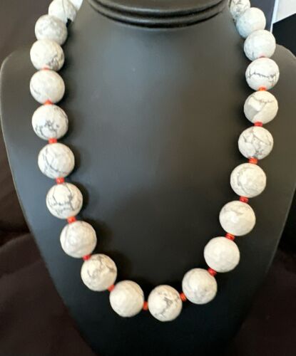 Navajo White Howlite Spiny Oyster Beads Necklace | Sterling Silver | 21" | Authentic Native American Handmade | 16819