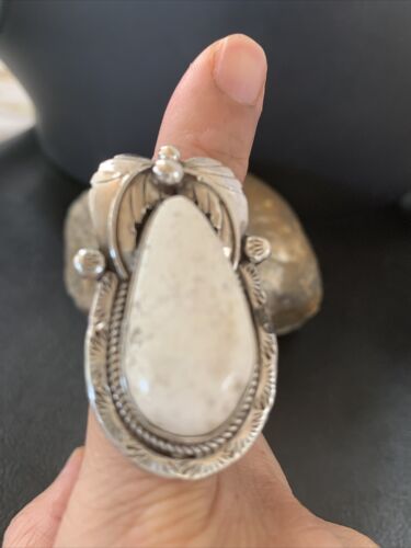 Southwestern Navajo White Buffalo Turquoise Ring | Sterling Silver | Sz 9 | Authentic Native American Handmade | 01963