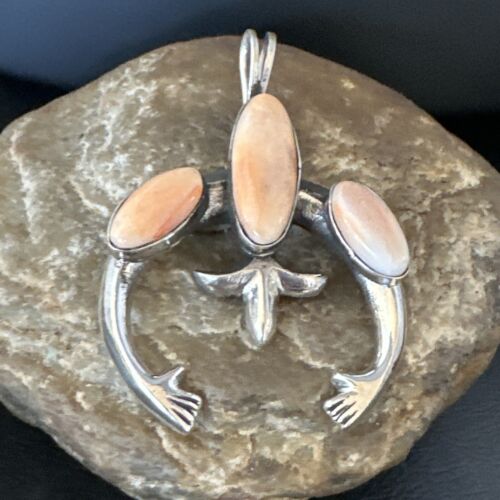 Navajo Pink Conch Naja Pendant Necklace | Sterling Silver | Authentic Native American Handmade | 15150