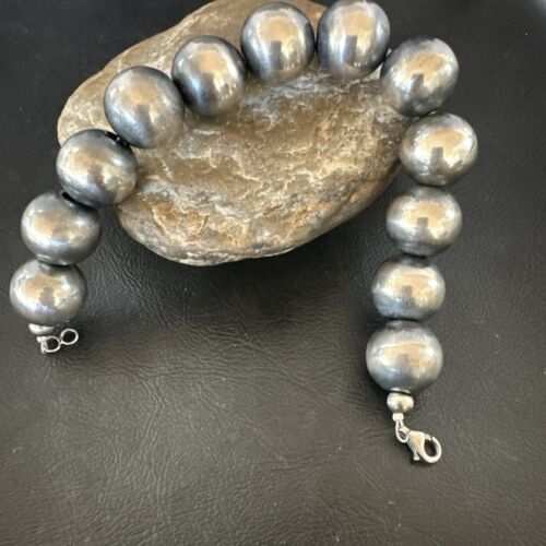 Navajo Pearl Round Beads Bracelet | 18mm | 9" | Sterling Silver | Authentic Native American Handmade | 17161
