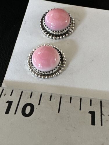 Navajo Sterling Silver Pink Conch Shell Cluster Earrings | Handmade | 16154