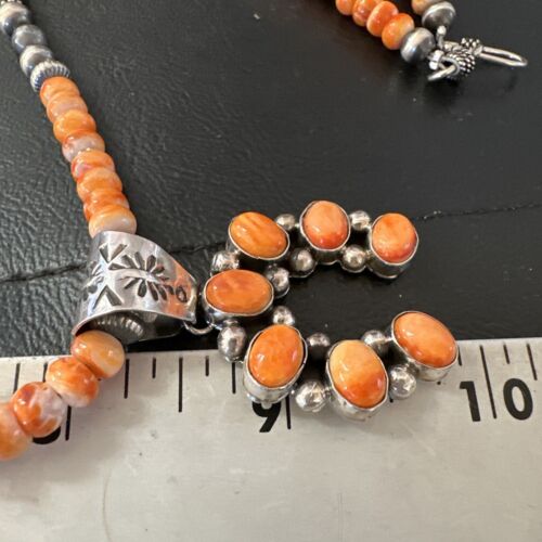 Navajo Pearls Sterling Silver Necklace | Spiny Oyster Cluster Naja Pendant | 17226