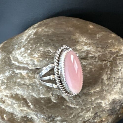 Navajo Oval Pink Conch Ring | Sz 8 | Authentic Native American Handmade | 16046
