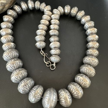 Navajo Handmade Stamped Sterling Silver Graduated Necklace | 28" | Native American | 15900