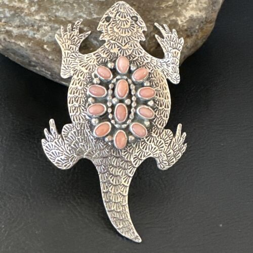 Handmade Stamped Navajo Pink Coral Horny Toad Pin | Authentic Native American Jewelry | 15669