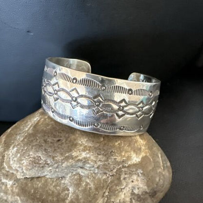 Navajo Stamped Cuff Bracelet | Sterling Silver | Authentic Native American Handmade | 17457