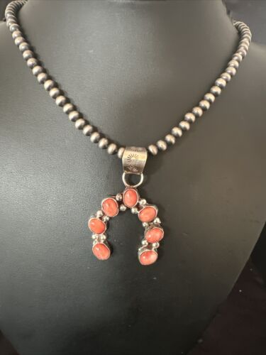 Navajo Red Spiny Oyster Naja Pendant Necklace | Sterling Silver | 20" | Authentic Native American Handmade | 15759