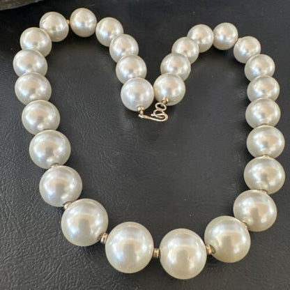 White Freshwater Pearl Necklace | Gold Filled Beads | 17" | 17367