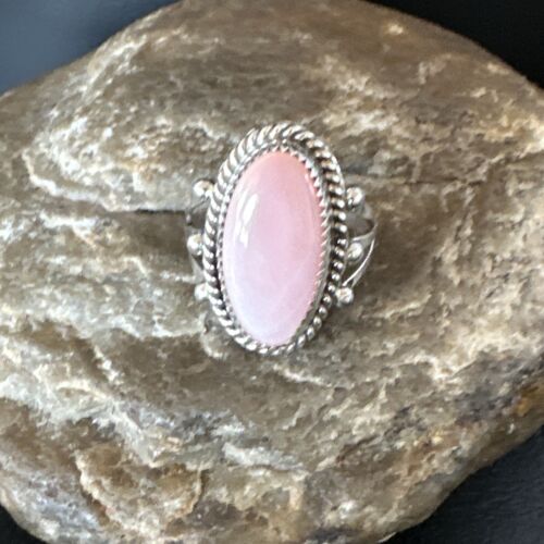 Navajo Oval Pink Conch Ring | Handmade | Sz 7.5 | 16049