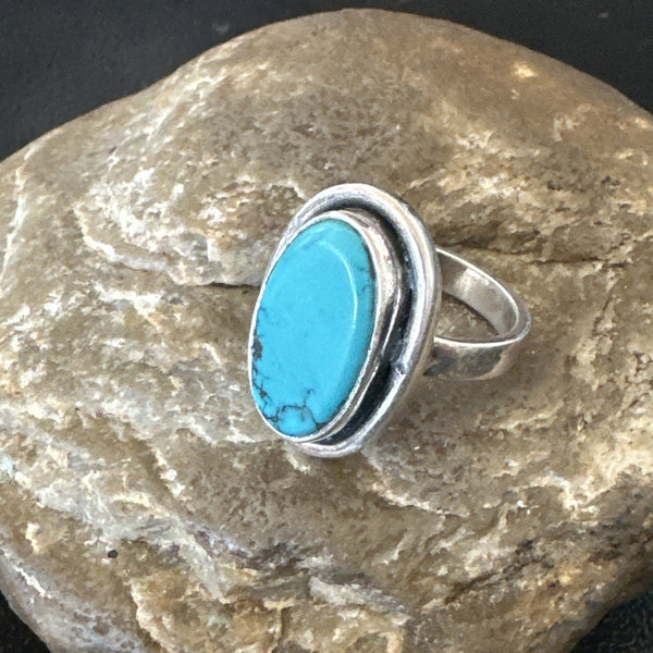 Navajo Blue Kingman Turquoise Ring Size 7.5 | Sterling Silver | Authentic Native American Handmade | 19003