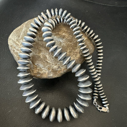 Navajo Pearl Graduated Rondelle Sterling Silver Bead Necklace 21” 19009