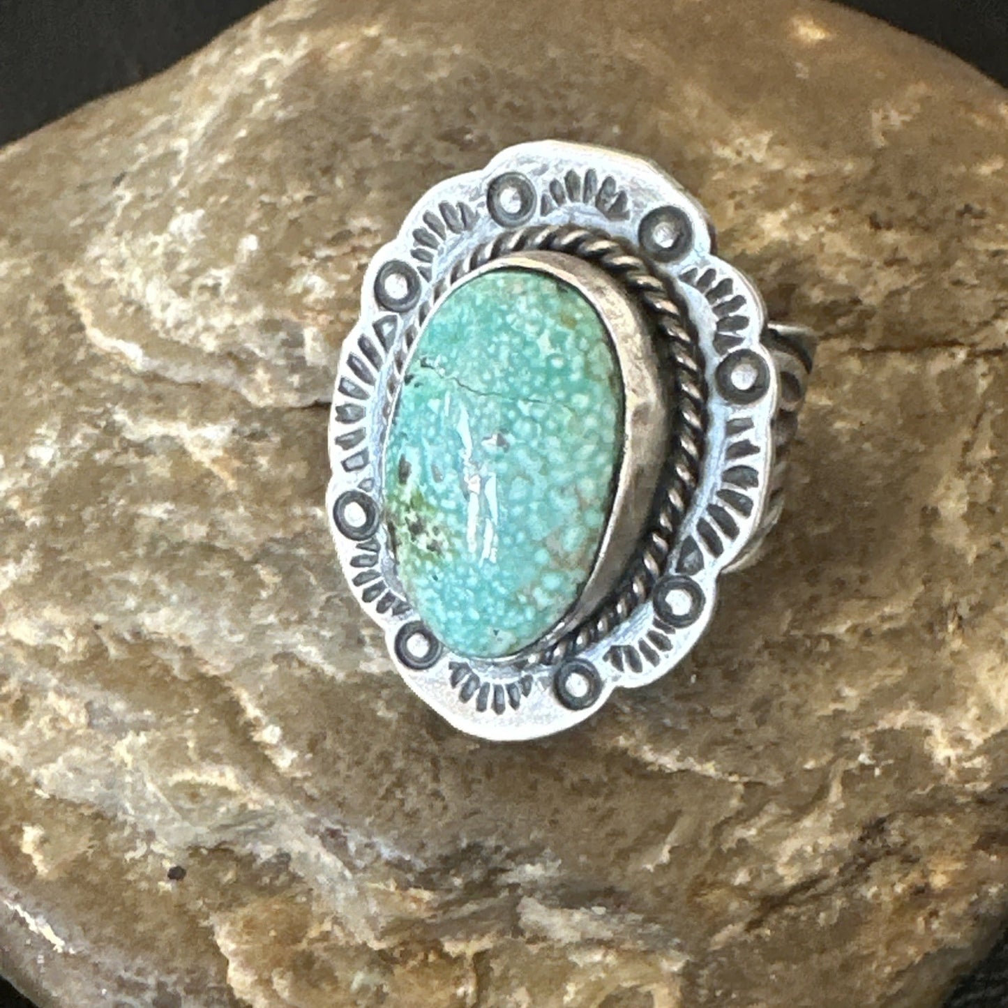 Navajo Sterling Silver Blue Kingman Turquoise Ring Size 7.5 19004