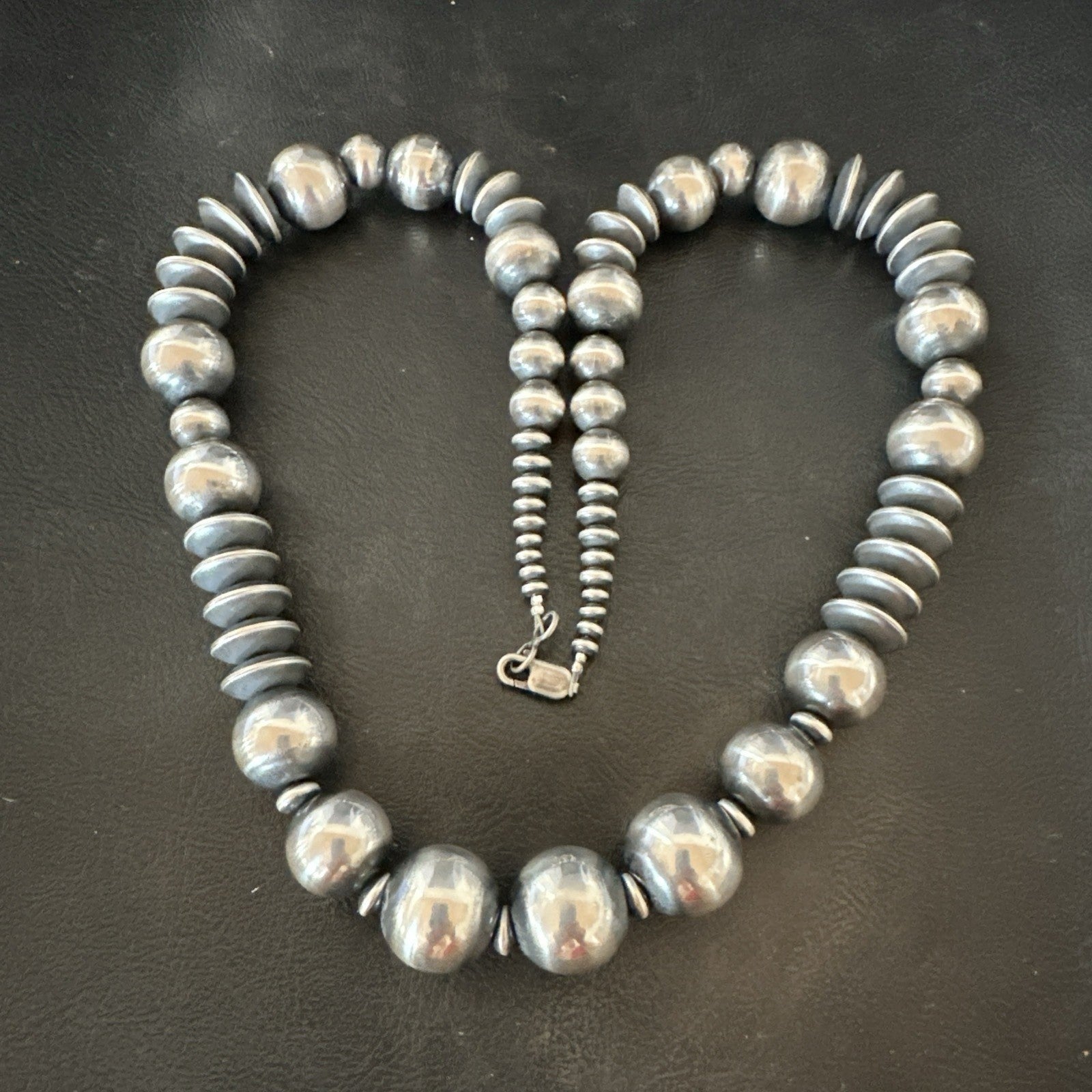Handmade Bench Flat Navajo Pearls Sterling Silver Bead Necklace 24” 19002