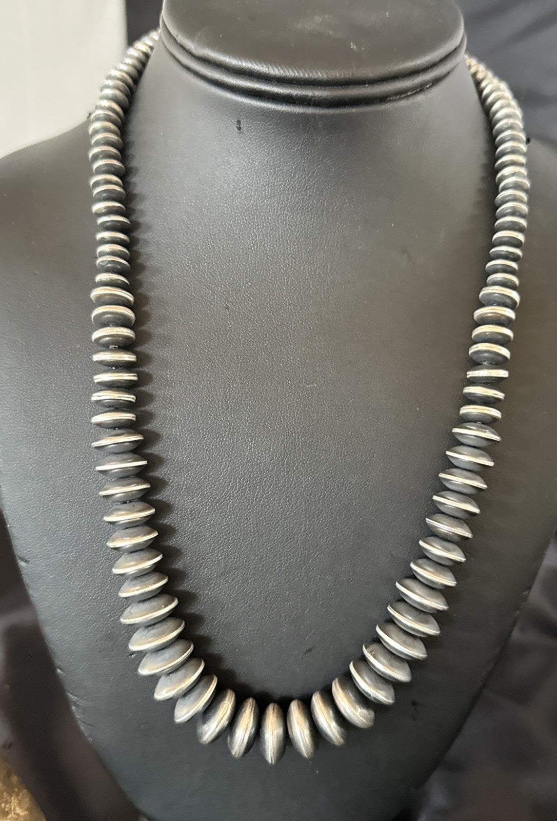 Navajo Pearl Graduated Rondelle Sterling Silver Bead Necklace 21” 19009