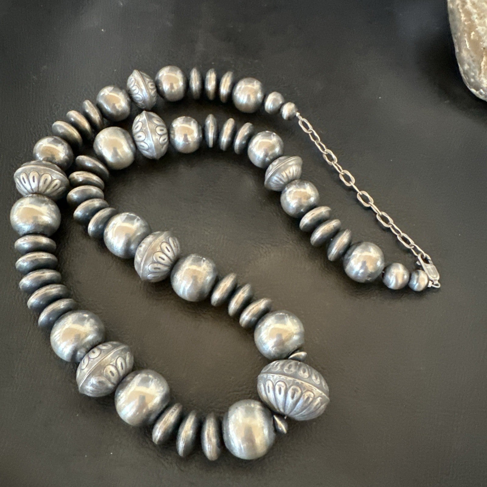 Handmade Bench Flat Navajo Pearls Sterling Silver Bead Necklace 24” 19001