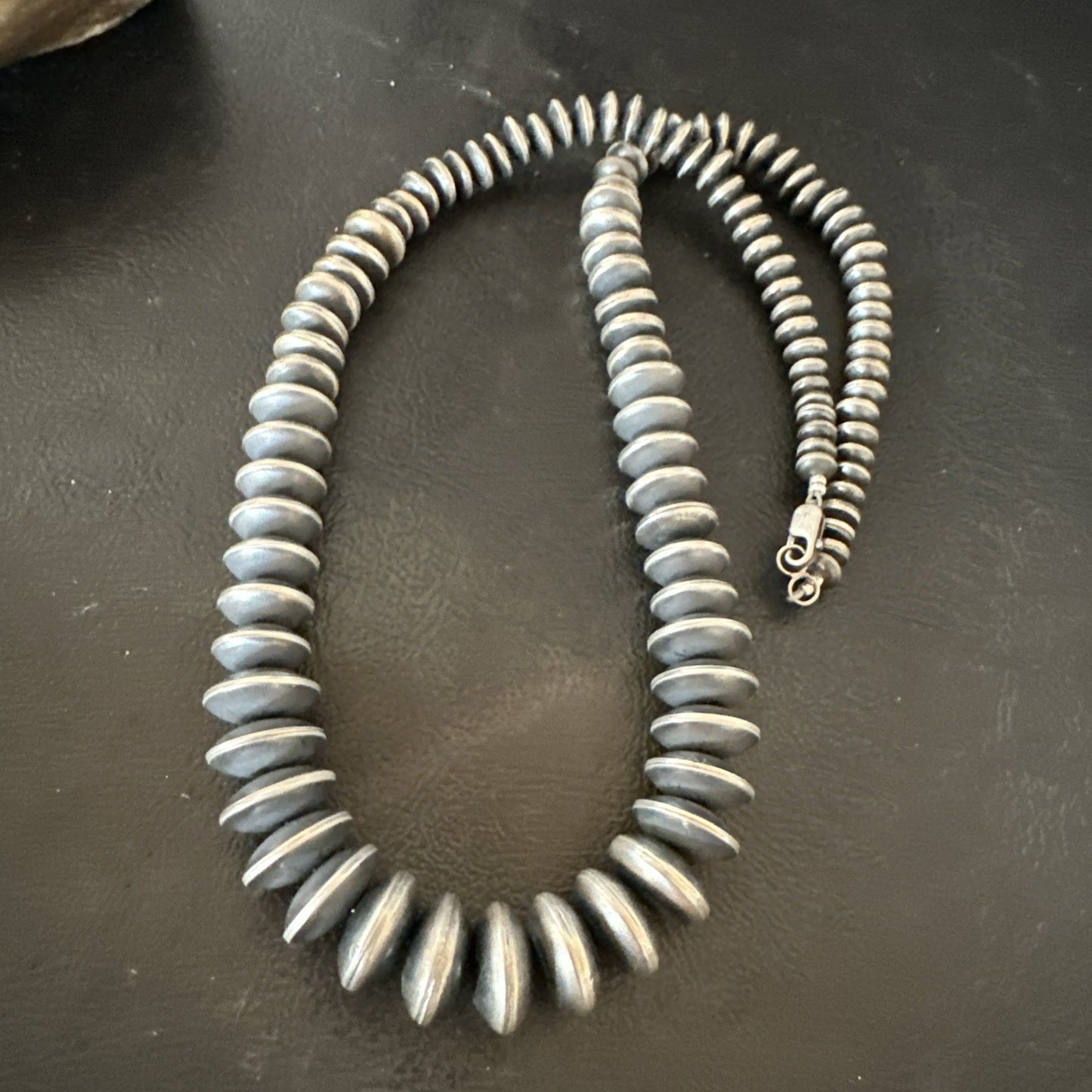 Navajo Pearl Graduated Rondelle Sterling Silver Bead Necklace 21” 19009