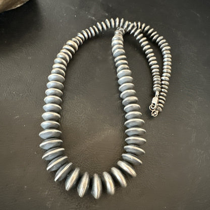Navajo Pearl Graduated Rondelle Sterling Silver Bead Necklace 21” 19009
