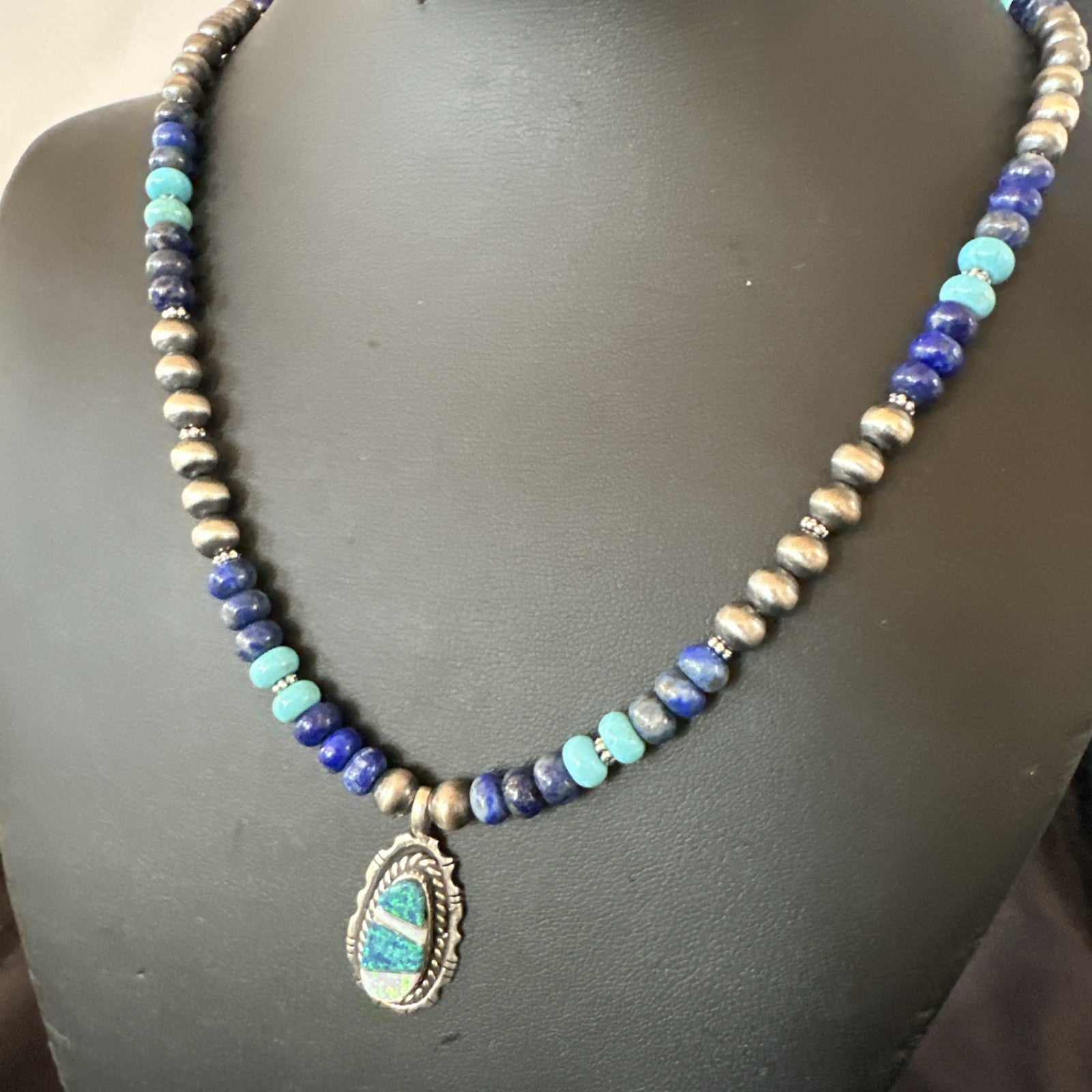 WoMens Opal Inlay Pendant Navajo Sterling Silver Blue Lapis Bead Necklace 18915