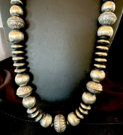 Handmade Bench Flat Navajo Pearls Sterling Silver Bead Necklace 24” 19001