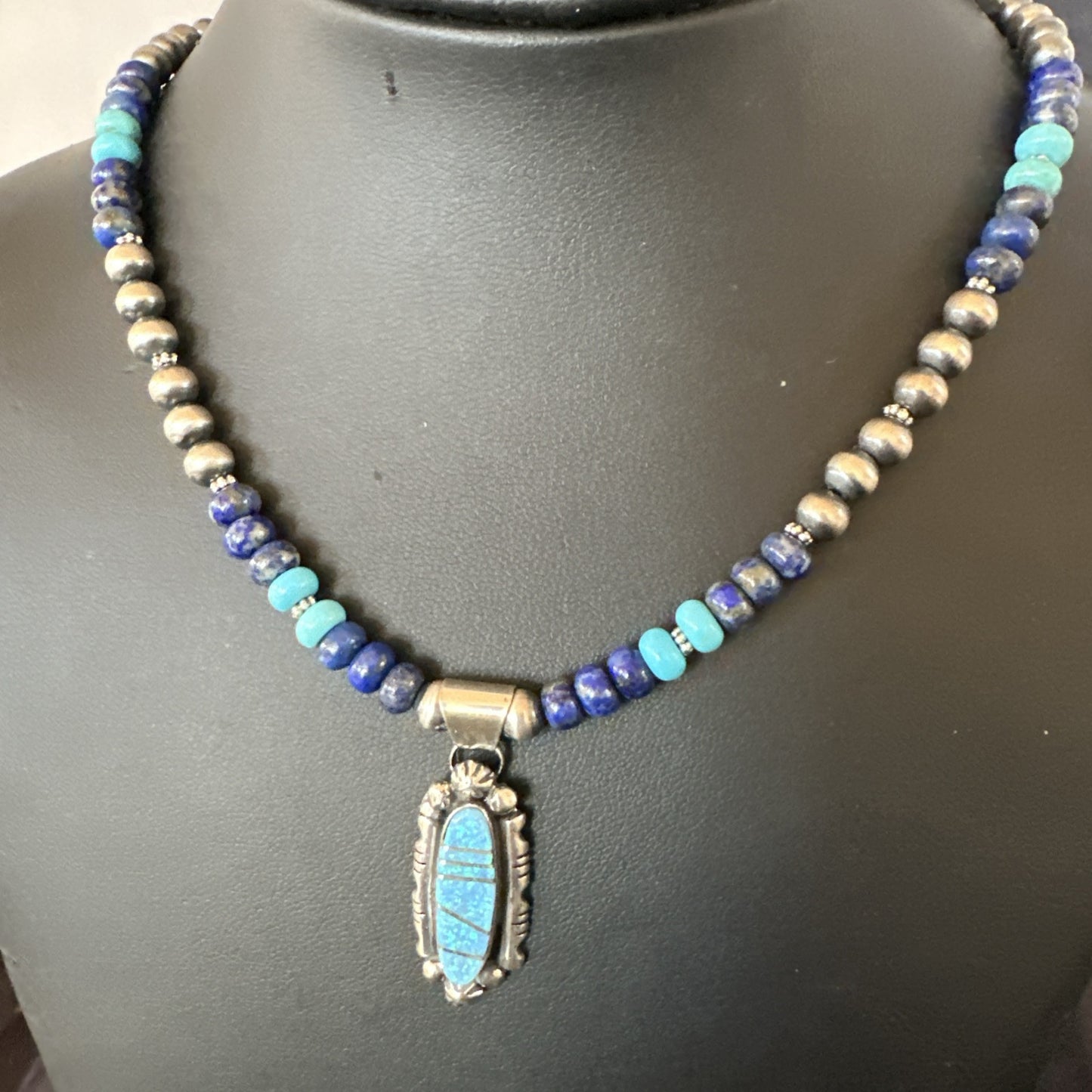 WoMens Opal Inlay Pendant Navajo Sterling Silver Blue Lapis Bead Necklace 18913