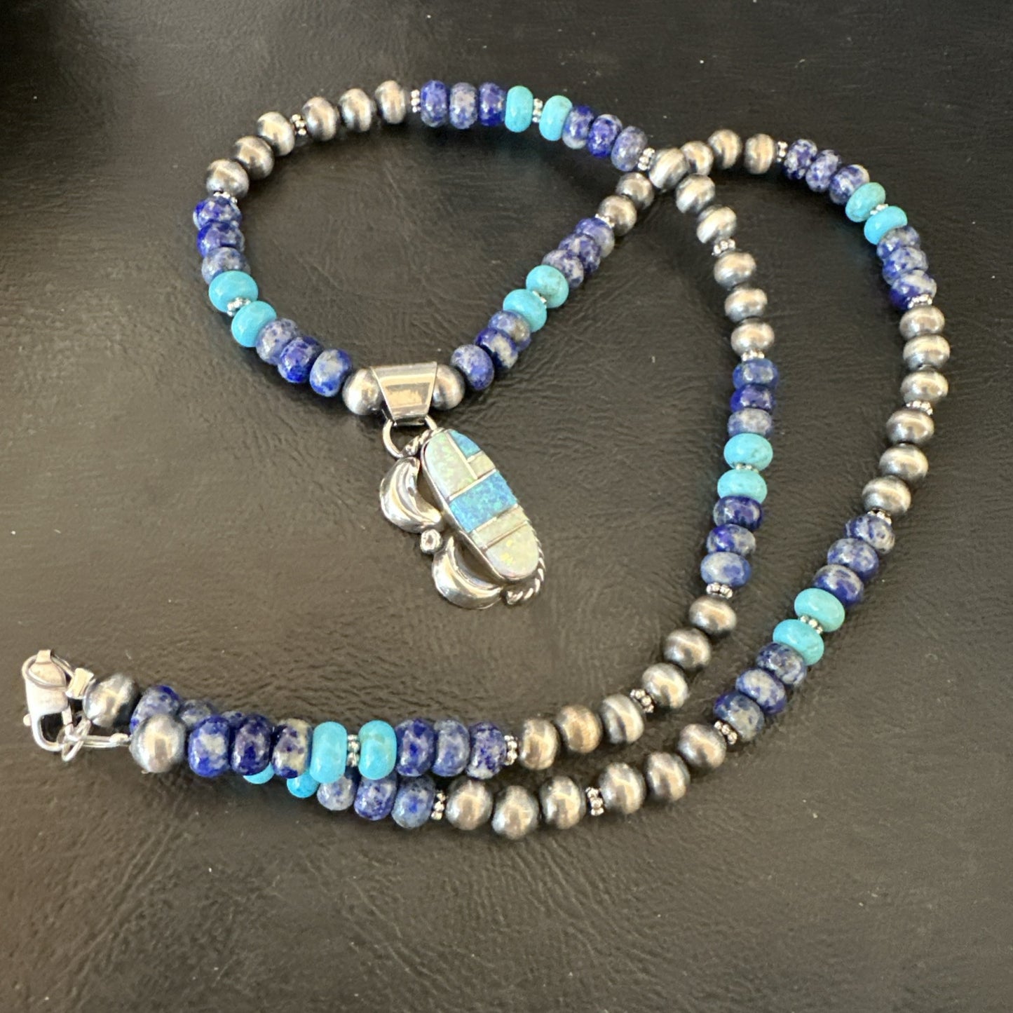 WoMens Opal Inlay Pendant Navajo Sterling Silver Blue Lapis Bead Necklace 18916