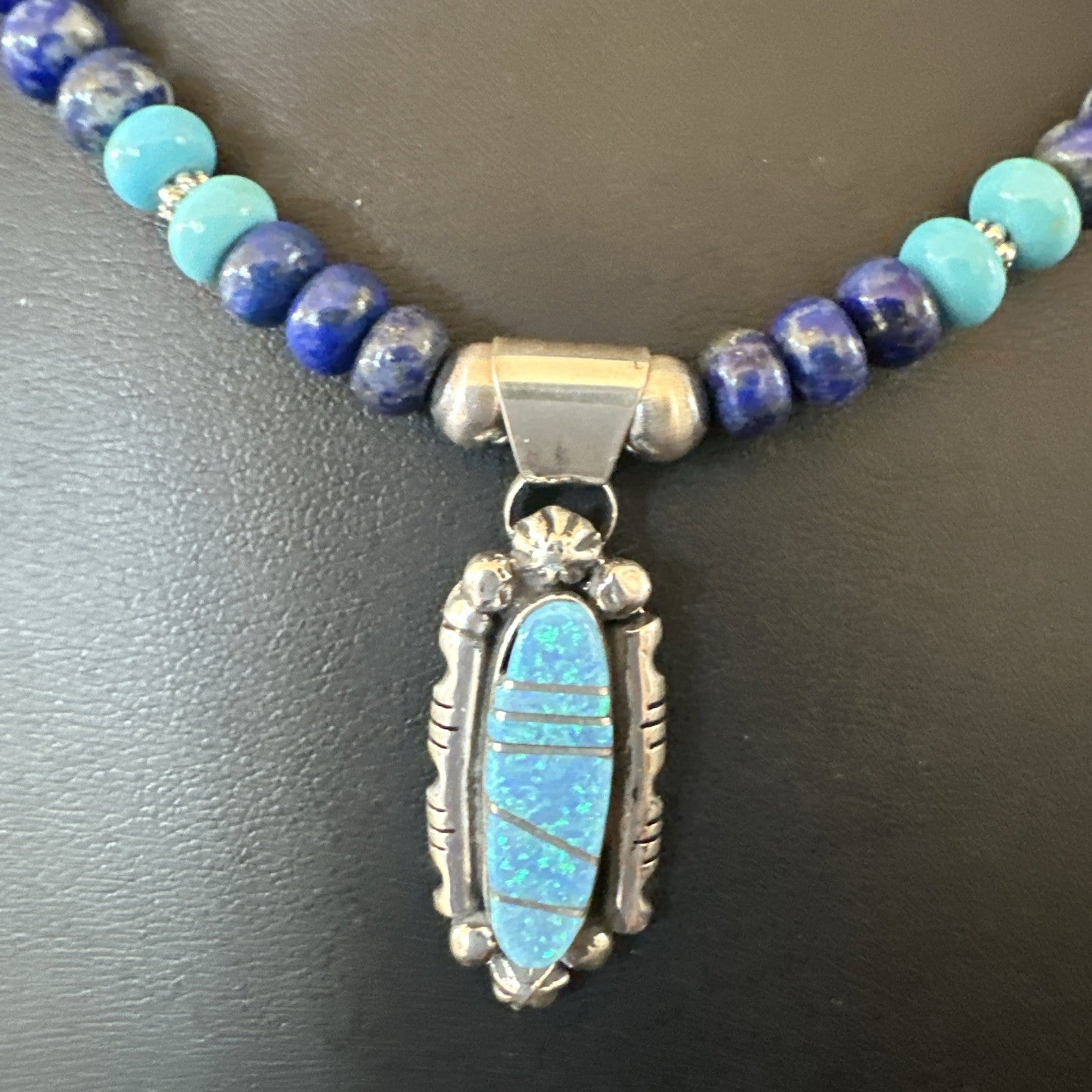 WoMens Opal Inlay Pendant Navajo Sterling Silver Blue Lapis Bead Necklace 18913