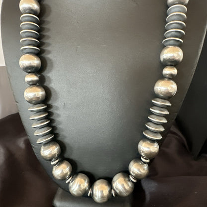 Handmade Bench Flat Navajo Pearls Sterling Silver Bead Necklace 24” 19002