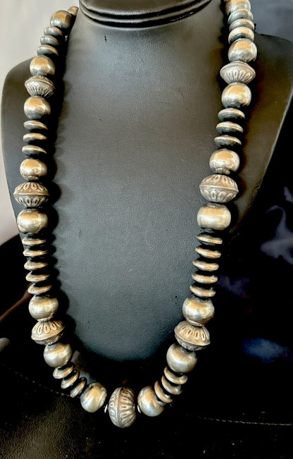 Handmade Bench Flat Navajo Pearls Sterling Silver Bead Necklace 24” 19001