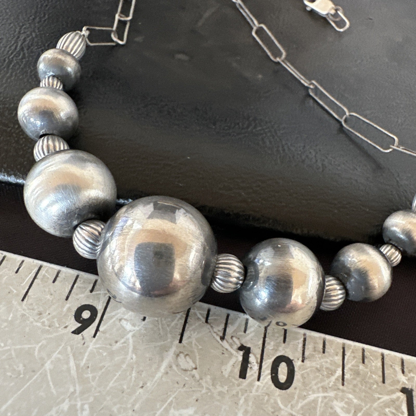 Navajo Round Bead Sterling Silver Chain Necklace Pendant 18925