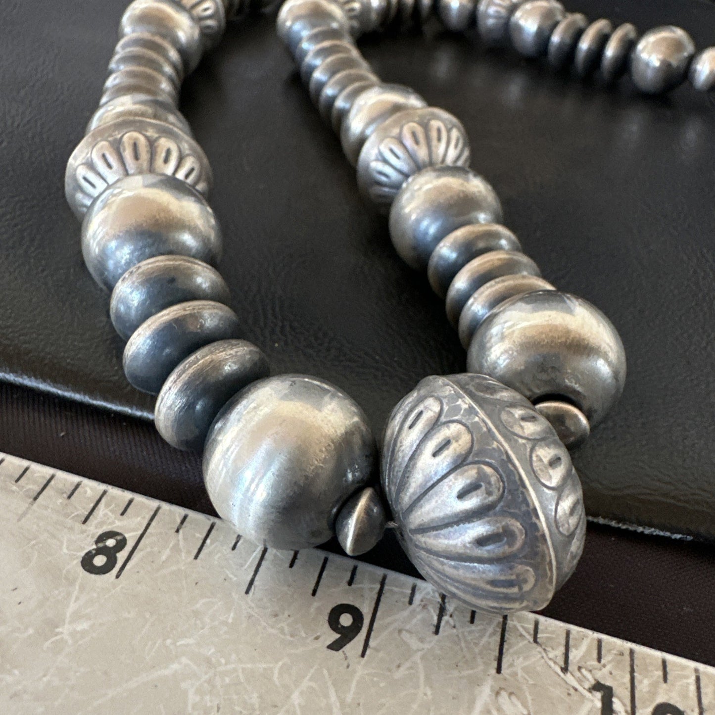 Handmade Bench Flat Navajo Pearls Sterling Silver Bead Necklace 24” 19001