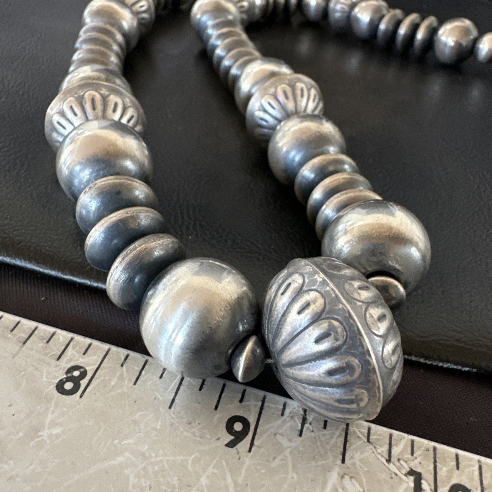 Handmade Bench Flat Navajo Pearls Sterling Silver Bead Necklace 24” 19001