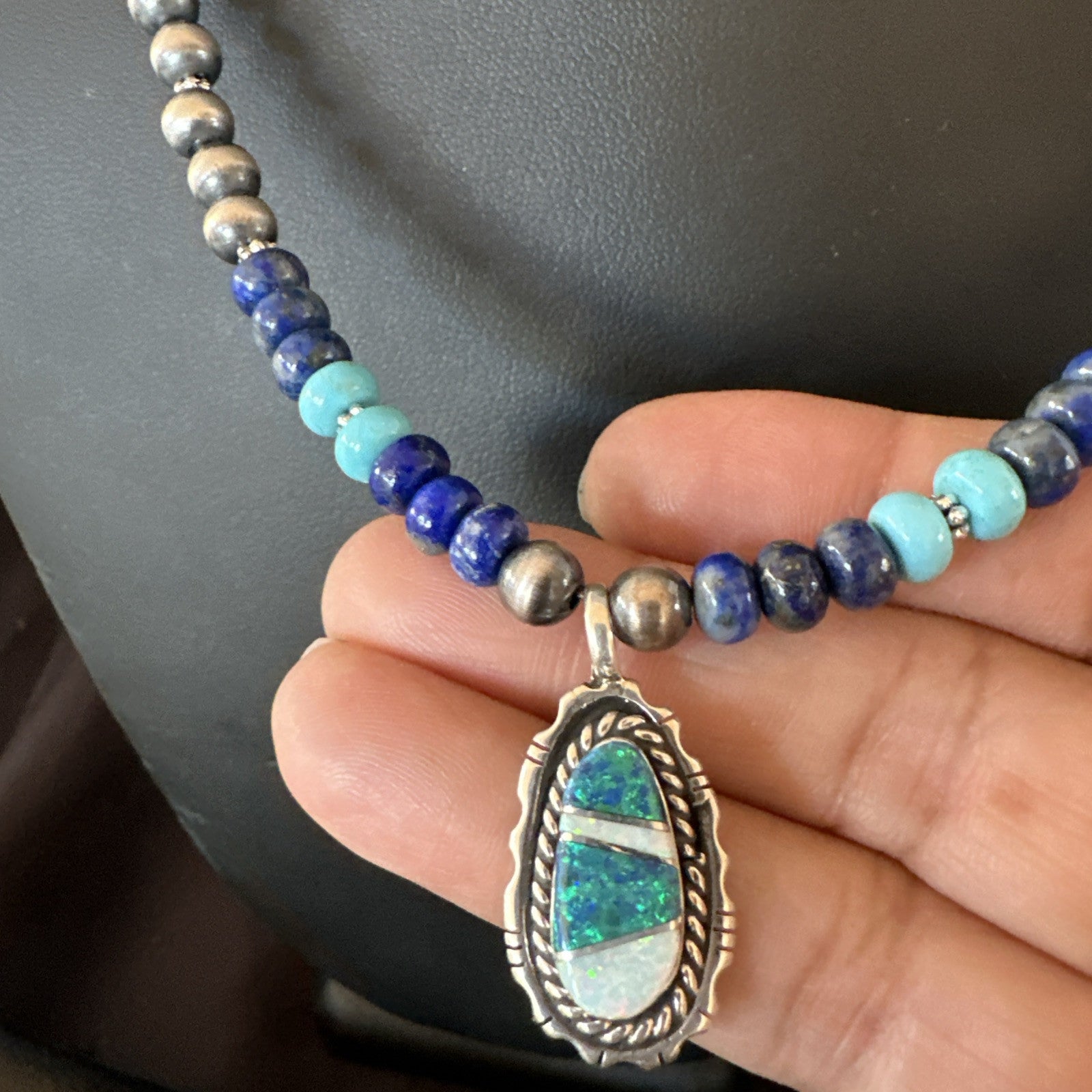 WoMens Opal Inlay Pendant Navajo Sterling Silver Blue Lapis Bead Necklace 18915