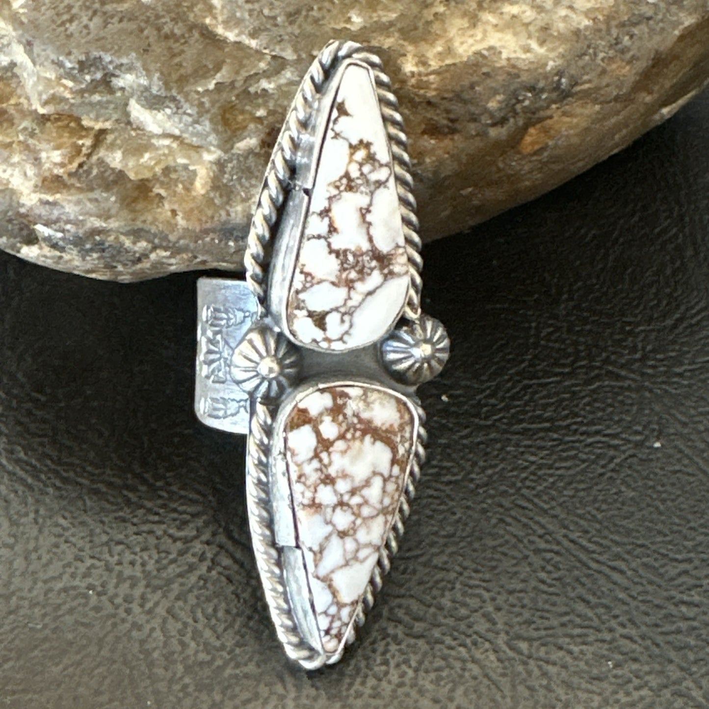 Wild Horse Turquoise Navajo Cluster Sterling Silver Ring Size 7.5 19008