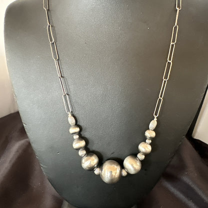 Navajo Round Bead Sterling Silver Chain Necklace Pendant 18925