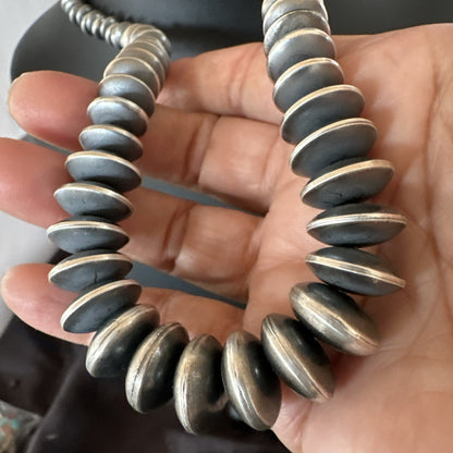 Navajo Pearl Graduated Rondelle Sterling Silver Bead Necklace 21” 19009