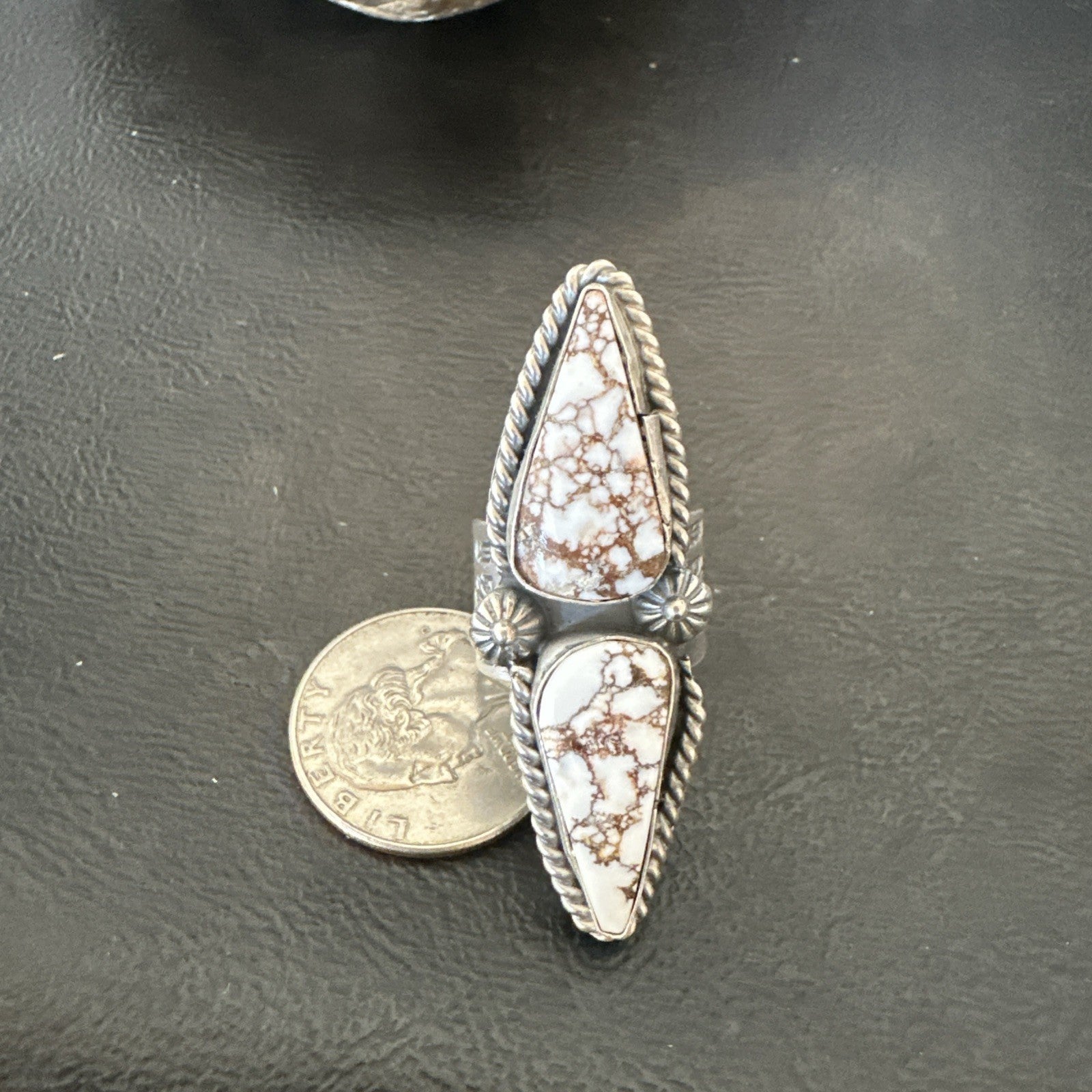 Wild Horse Turquoise Navajo Cluster Sterling Silver Ring Size 7.5 19008